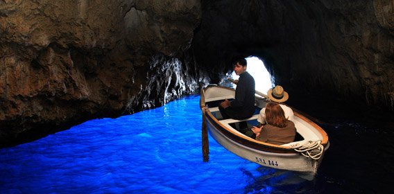 Modrá jeskyně na Capri